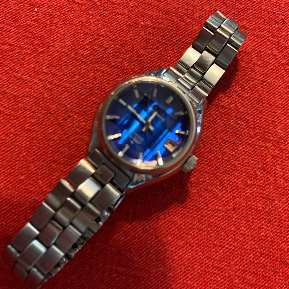 Seiko Blue Dial Stainless Steel Watch - Picture 2 of 8